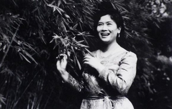 流行音乐“开山鼻祖”朱逢博，她有着怎样的传奇人生？